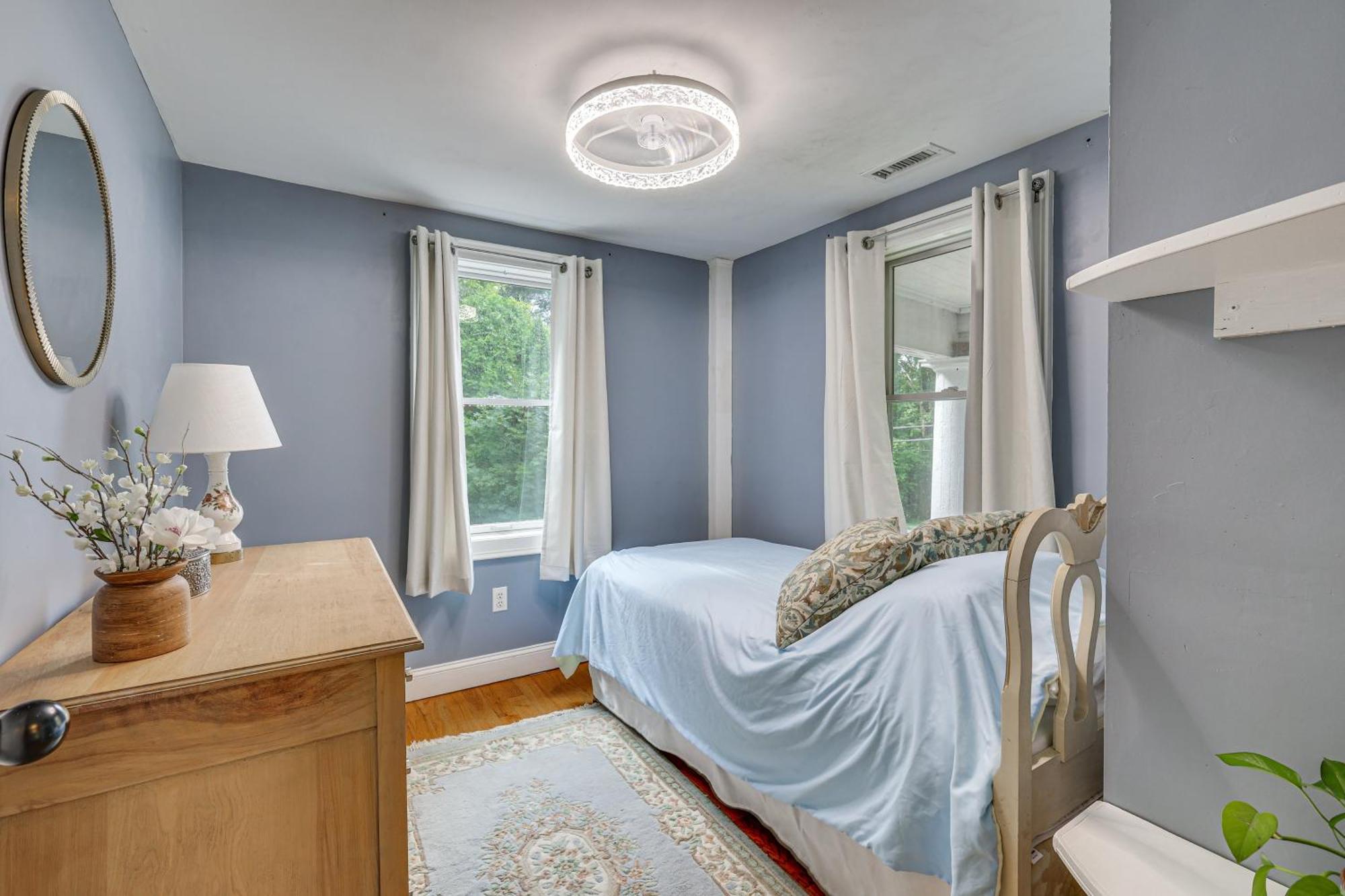 Quintessential New England Home With Patio And Grill! Putnam Exterior foto